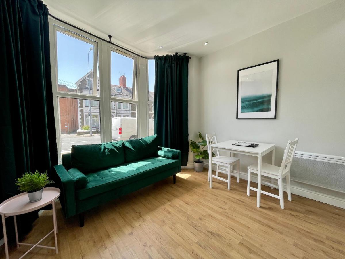 1 Bed 2 Person Apartment City Centre Cardiff Luaran gambar