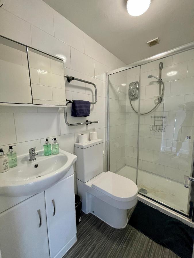 1 Bed 2 Person Apartment City Centre Cardiff Luaran gambar